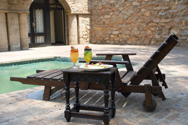 Hotel Nesbitt Castle Bulawayo Exterior foto